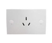 Tomacorriente 2p + t 125-250v VIMAR (pata de gallina)